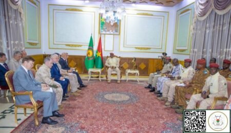 La mise en œuvre des grands projets de la coopération Burkina-Russie examinée et un laboratoire mobile microbiologique bientôt déployé au Burkina Faso