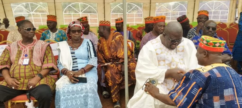 Cohésion sociale : le Mouvement La Patrie ou Rien célèbre la parenté à plaisanterie