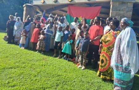 Action communautaire: la diaspora burkinabè en Georgia lance le projet « Un Burkinabè, un sac de ciment »