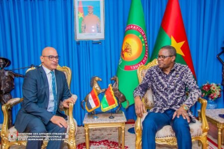 Diplomatie : les ambassadeurs des Pays-Bas et d’Égypte en fin de mission font leurs adieux au Burkina Faso