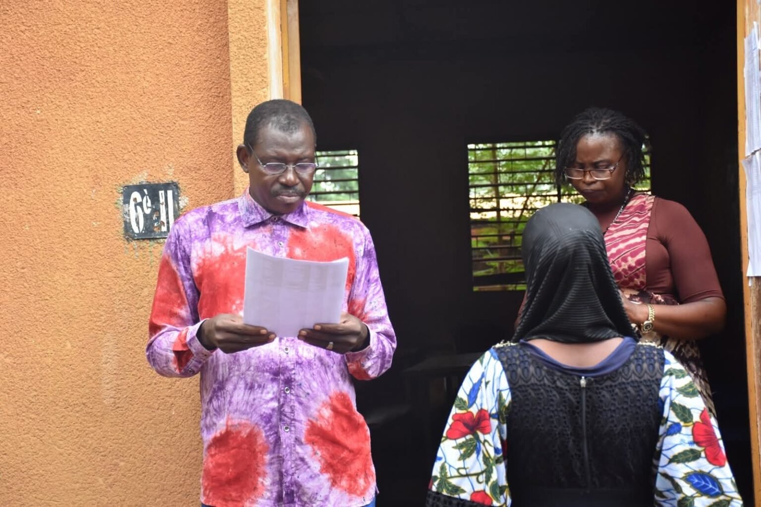 Burkina : 5 882 enseignants prennent part aux examens professionnels du primaire et du préscolaire pour accéder à la catégorie B1