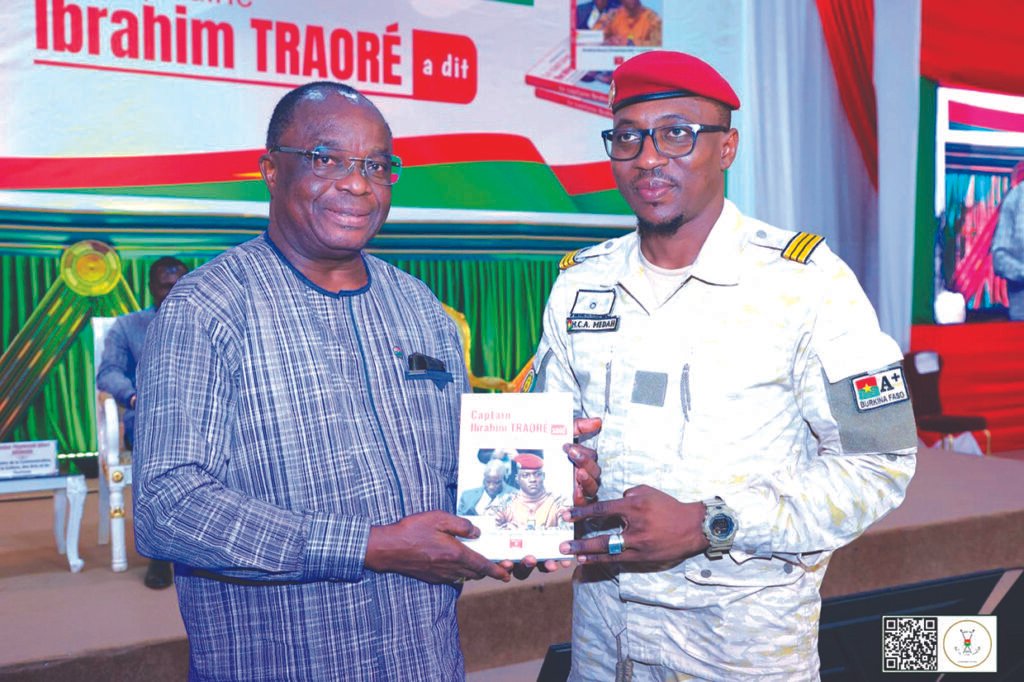 Révolution progressiste populaire: les discours du capitaine Traoré compilés dans un ouvrage