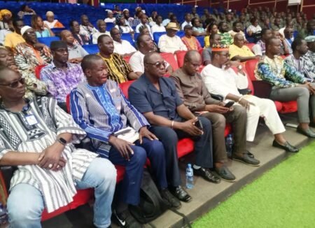 VIe édition du dialogue intergénérationnel: un cadre de transmission des valeurs sociales aux plus jeunes