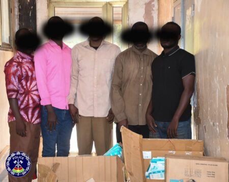Lutte contre la vente illégale de produits pharmaceutiques : La Police Nationale démantèle un réseau de malfaiteurs à Ouagadougou.