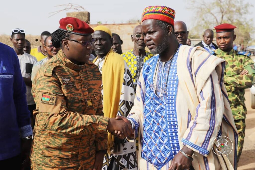 Incendie du site des PDI de Bigtogo: le gouvernement aux côtés des familles sinistrées