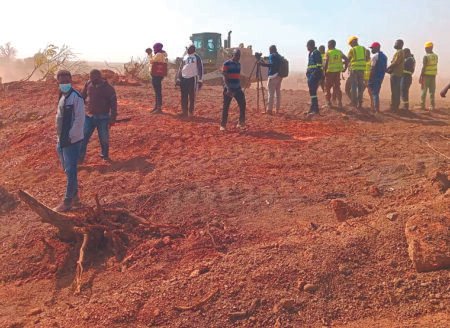 Construction de l’autoroute Ouagadougou/Bobo-Dioulasso : 232 Km de l’emprise déjà degagés