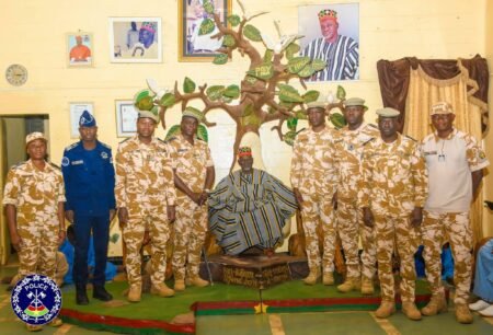 Le Directeur Général de la Police Nationale en visite de courtoisie chez le Mogho Naaba