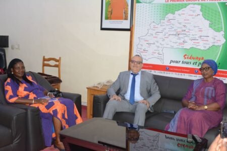 Nous a rendu visite : le DG de Moov Africa Burkina Faso salue le professionnalisme de Sidwaya