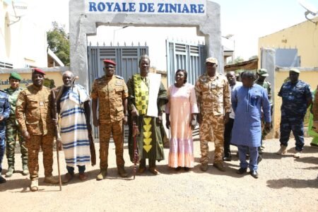 Bataillon blindé d’intervention rapide de Ziniaré: le ministre Célestin Simporé traduit la reconnaissance de la Nation aux forces combattantes