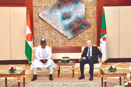 Visite du Président Tiani en Algérie: le Président Abdelmadjid Tebboune s’entretient avec son homologue nigérien