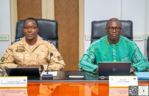 Burkina : Un médecin révoqué et un adjudant de police rétrogradé pour faits de corruption (Conseil des ministres)