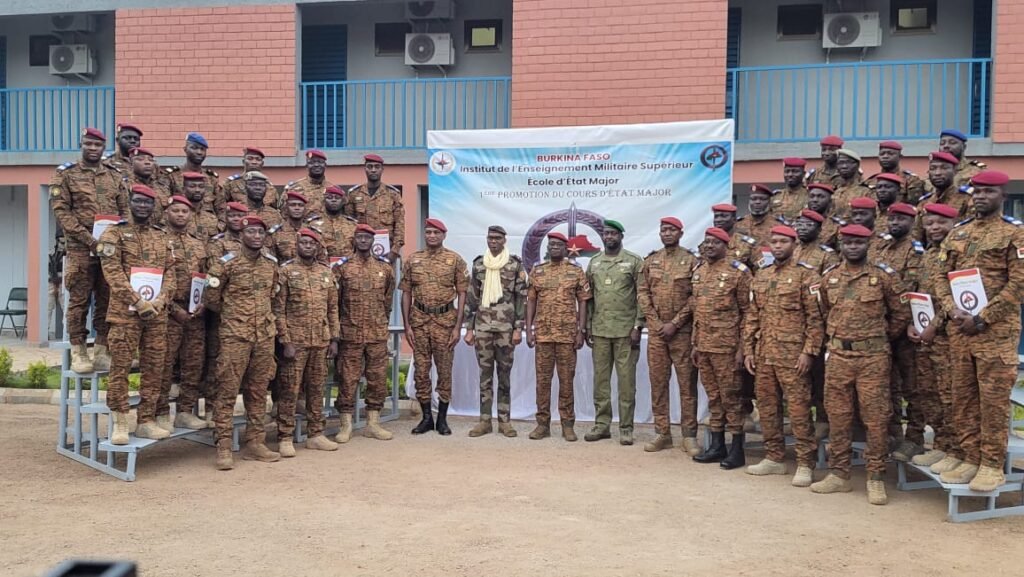 Institut de l’enseignement militaire supérieur Tiéfo-Amoro : 30 officiers prêts à faire valoir leurs compétences